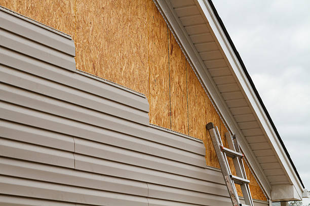 Professional Wood Siding technician working in Halifax, VA